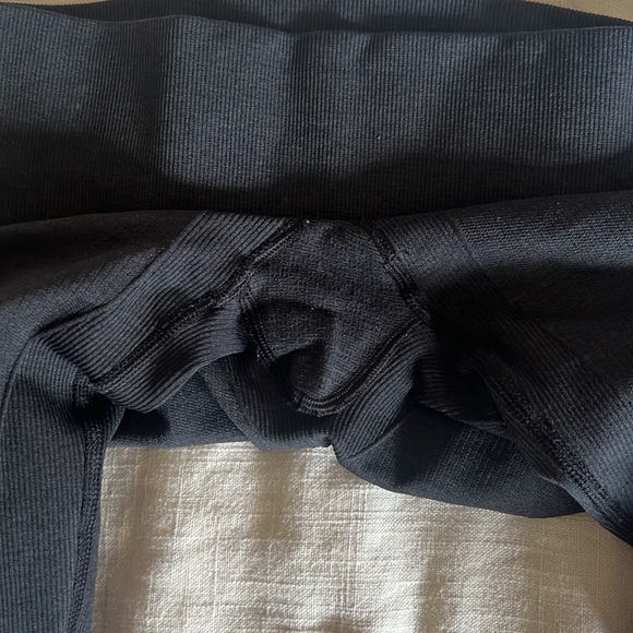 LULULEMON | ebb & flow leggings - Picture 5 of 7